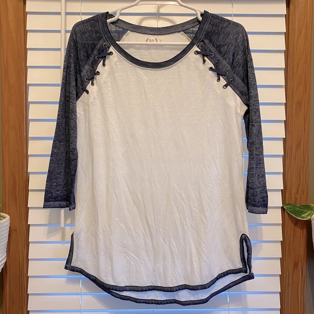 Adult Small Baseball style 3/4 sleeved shirt